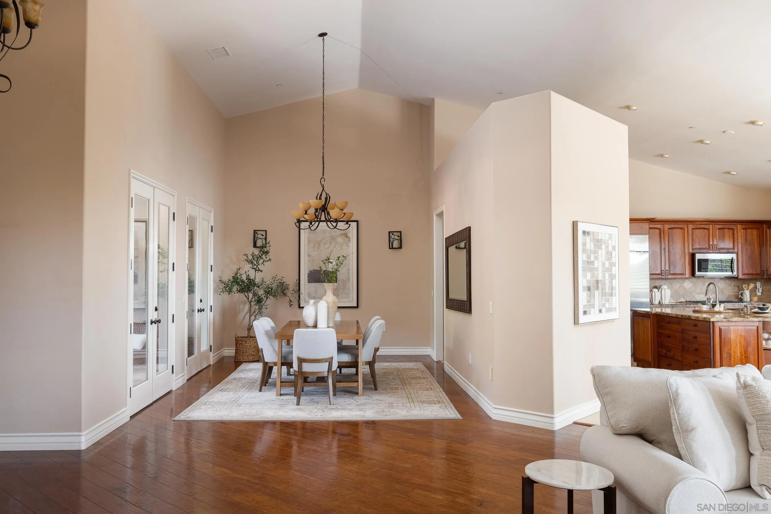 15275 Eastvale Road Poway, CA 92064 - Photo 17 of 53