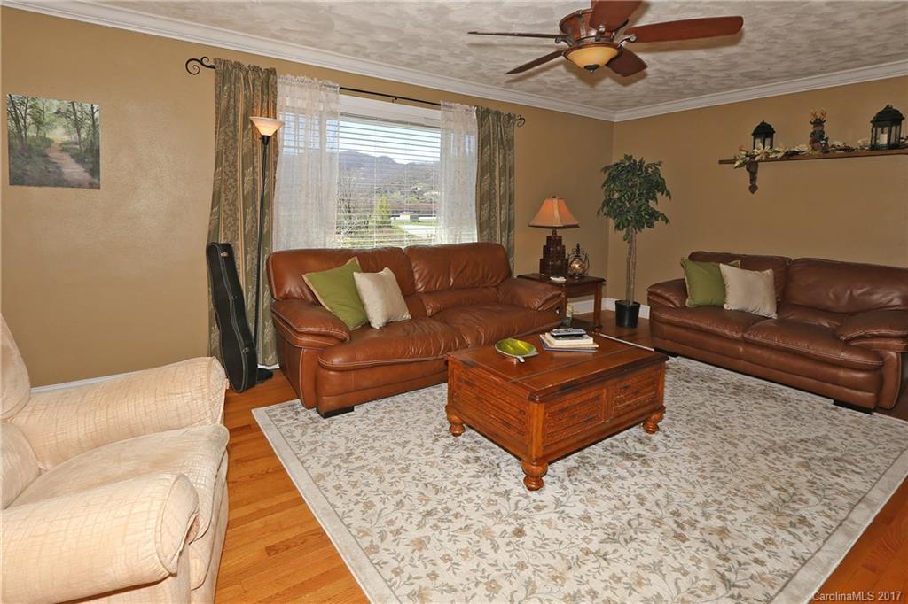 31 Osborne Ridge Road Canton, NC 28716 - Photo 11 of 17