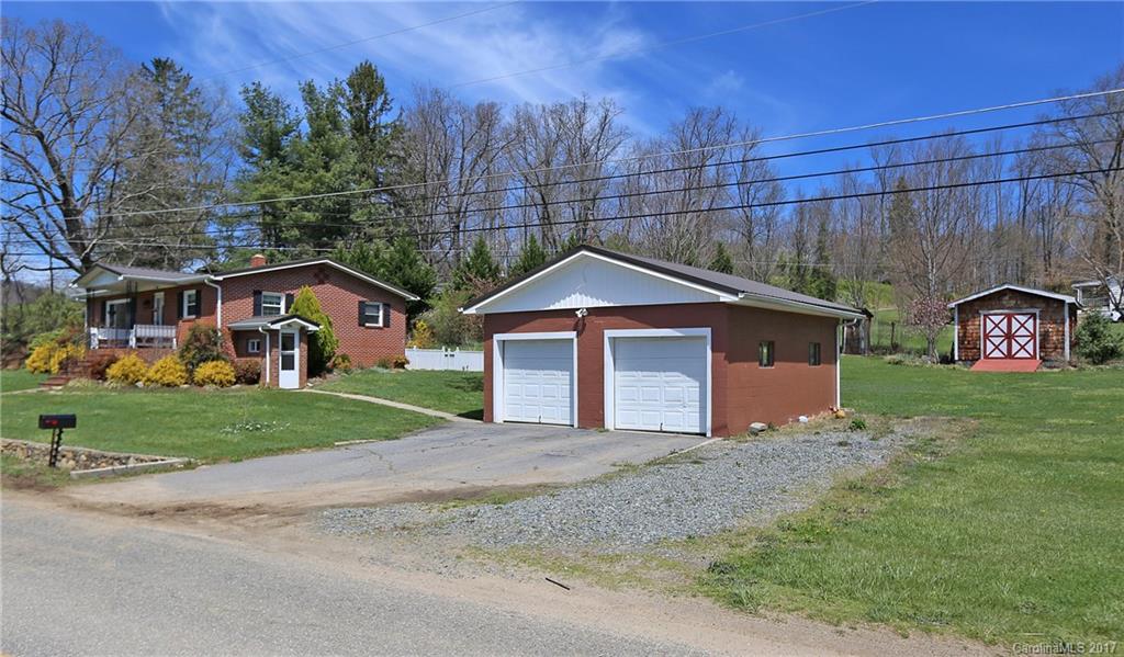31 Osborne Ridge Road Canton, NC 28716 - Photo 3 of 17