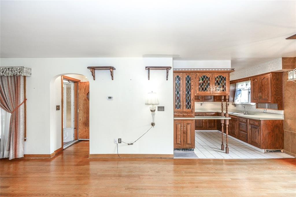 751 Millers Run Road Cecil, PA 15321 - Photo 5 of 25 Gallery Image 5