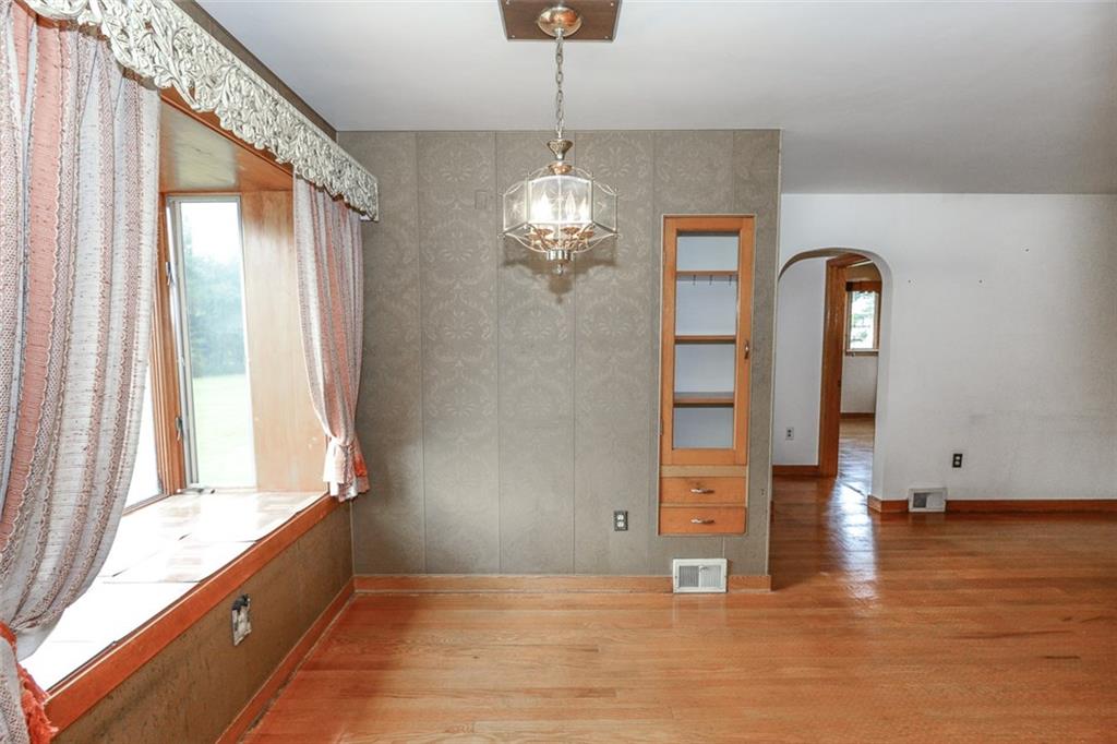 751 Millers Run Road Cecil, PA 15321 - Photo 6 of 25 Gallery Image 6