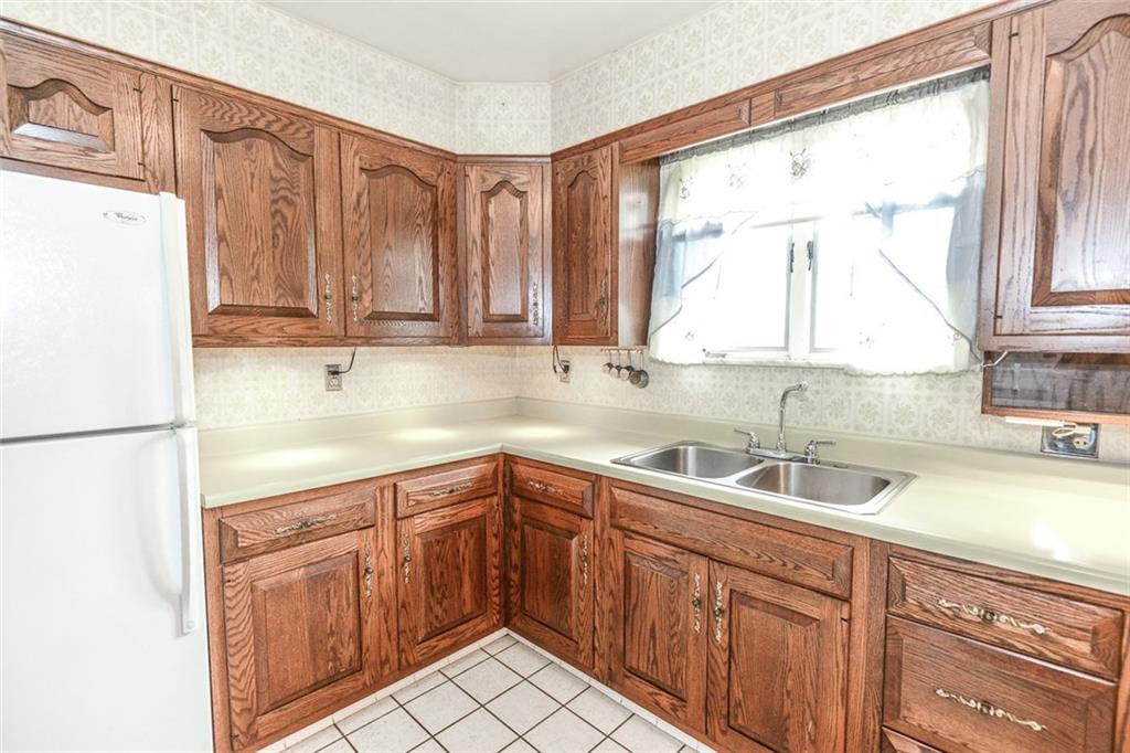 751 Millers Run Road Cecil, PA 15321 - Photo 8 of 25 Gallery Image 8