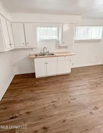 $163,000 | 766 Monterey Street, Unit AB, Jackson, MS 39204