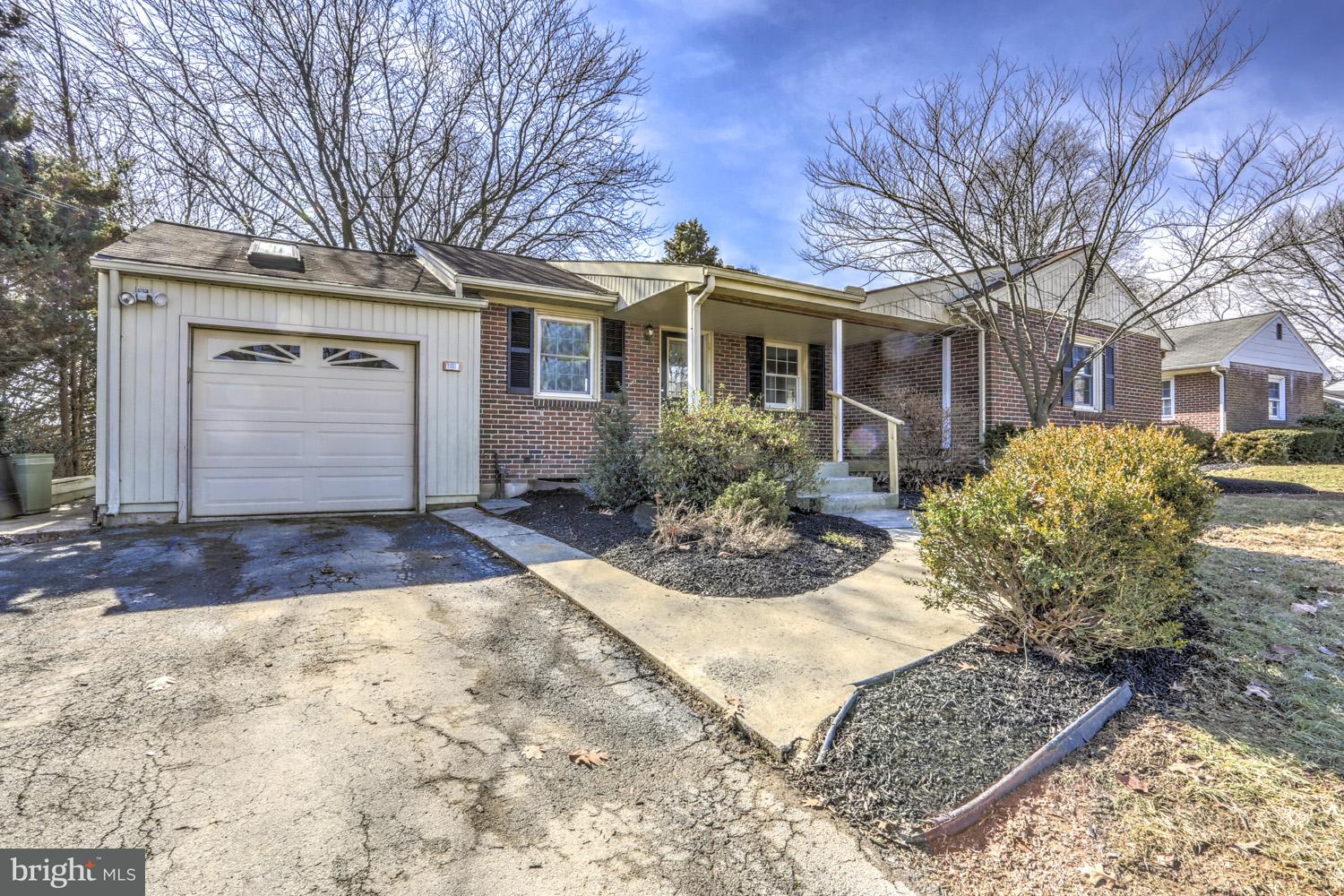 1812 Ridgeview Avenue Lancaster, PA 17603 - Photo 1 of 45 Gallery Image 1