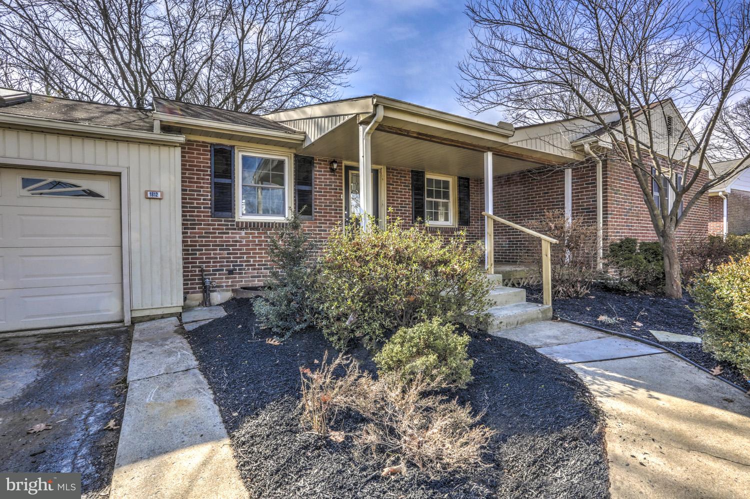 1812 Ridgeview Avenue Lancaster, PA 17603 - Photo 2 of 45 Gallery Image 2