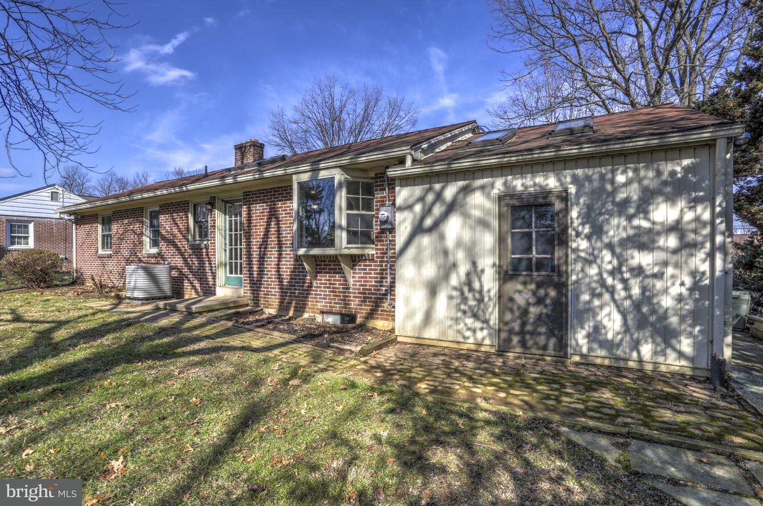 1812 Ridgeview Avenue Lancaster, PA 17603 - Photo 13 of 45 Gallery Image 13