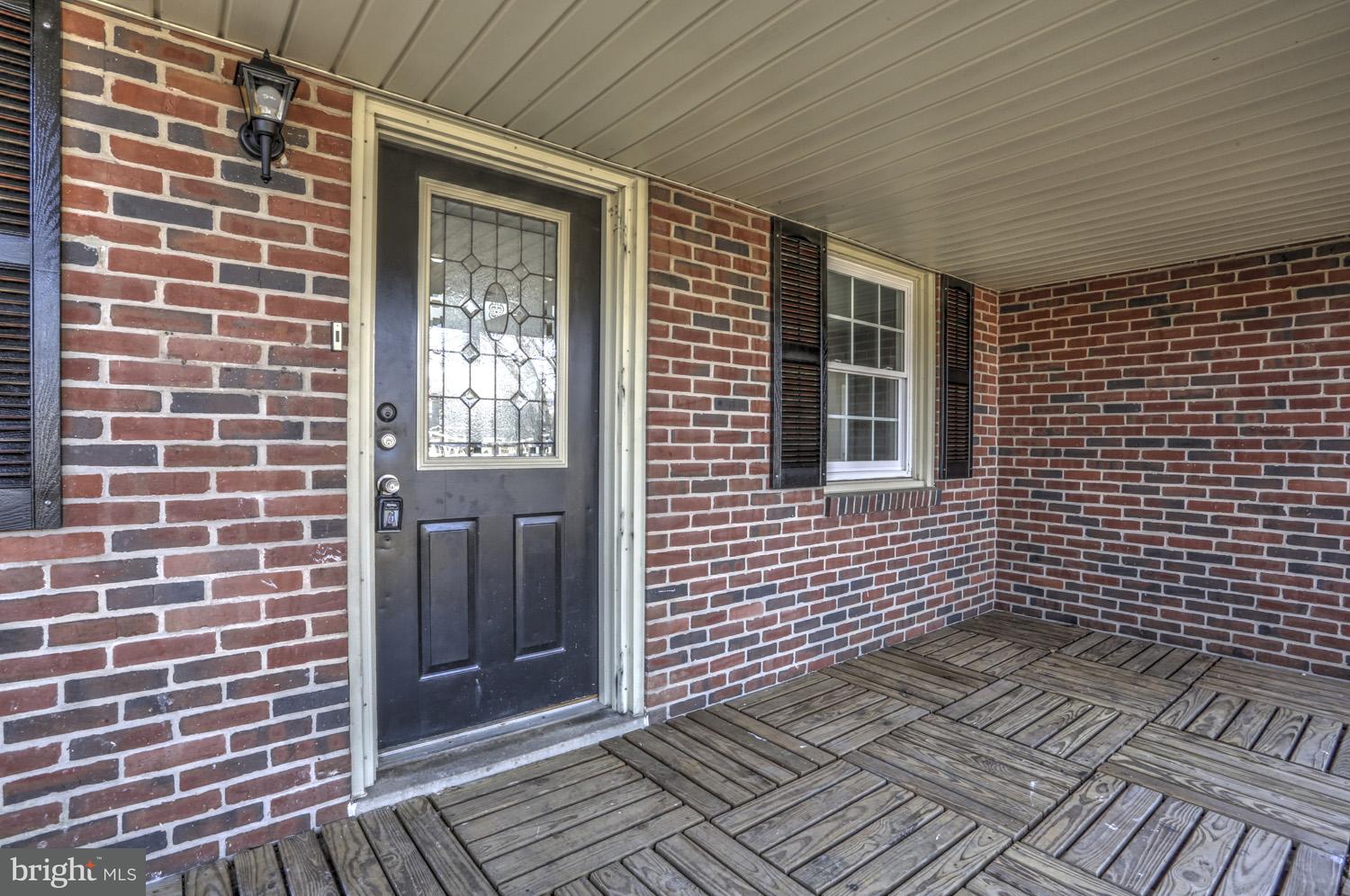 1812 Ridgeview Avenue Lancaster, PA 17603 - Photo 3 of 45 Gallery Image 3