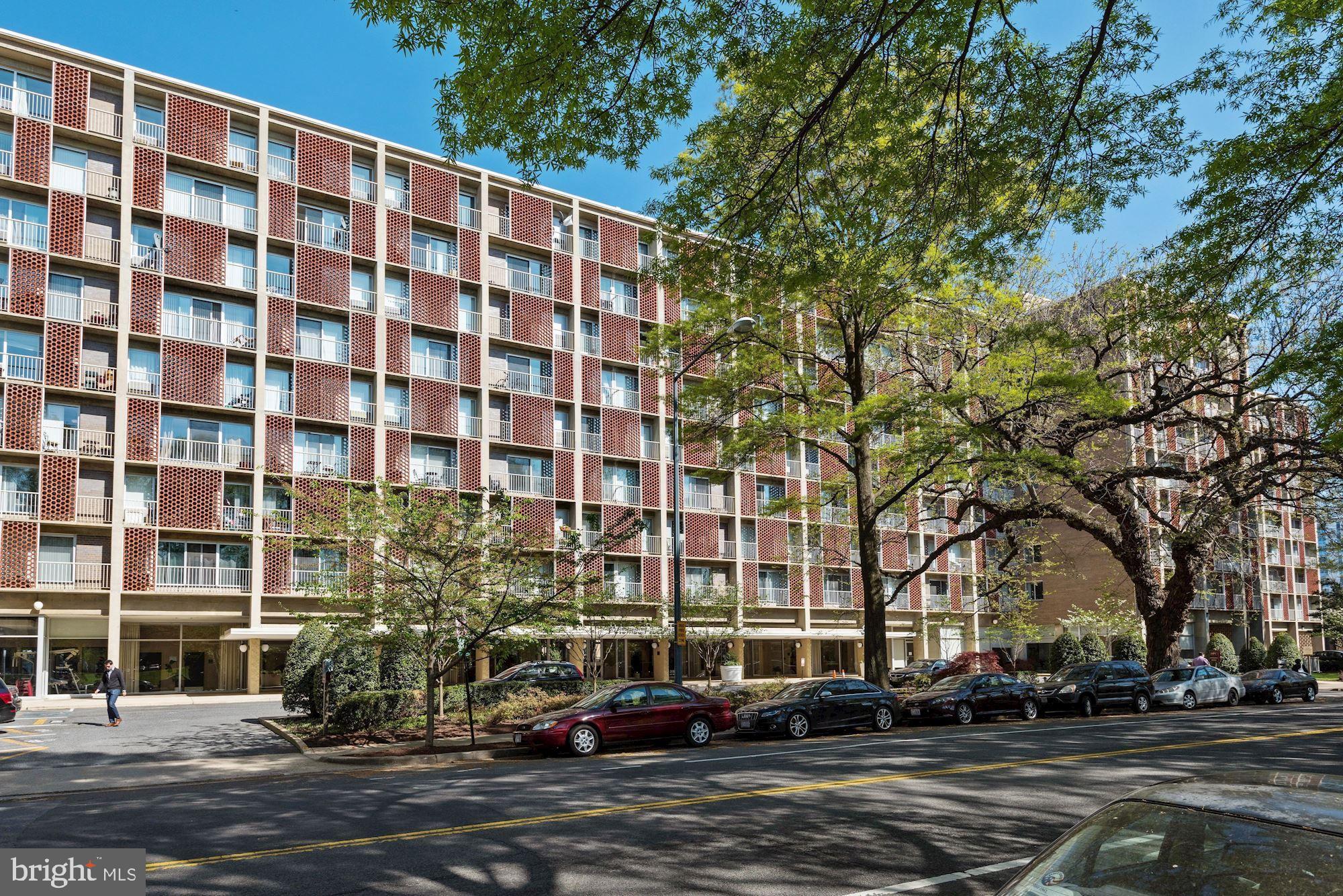 800 4th Street Southwest, Unit N221 Washington, DC 20024 - Photo 3 of 29