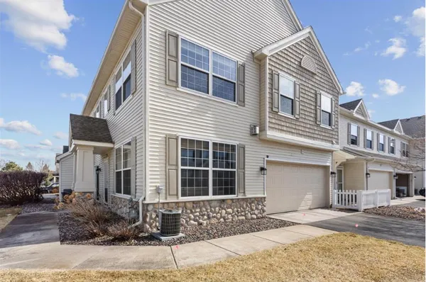 $2,500 | 1509 111th Drive Northeast, Unit D, Blaine, MN 55449