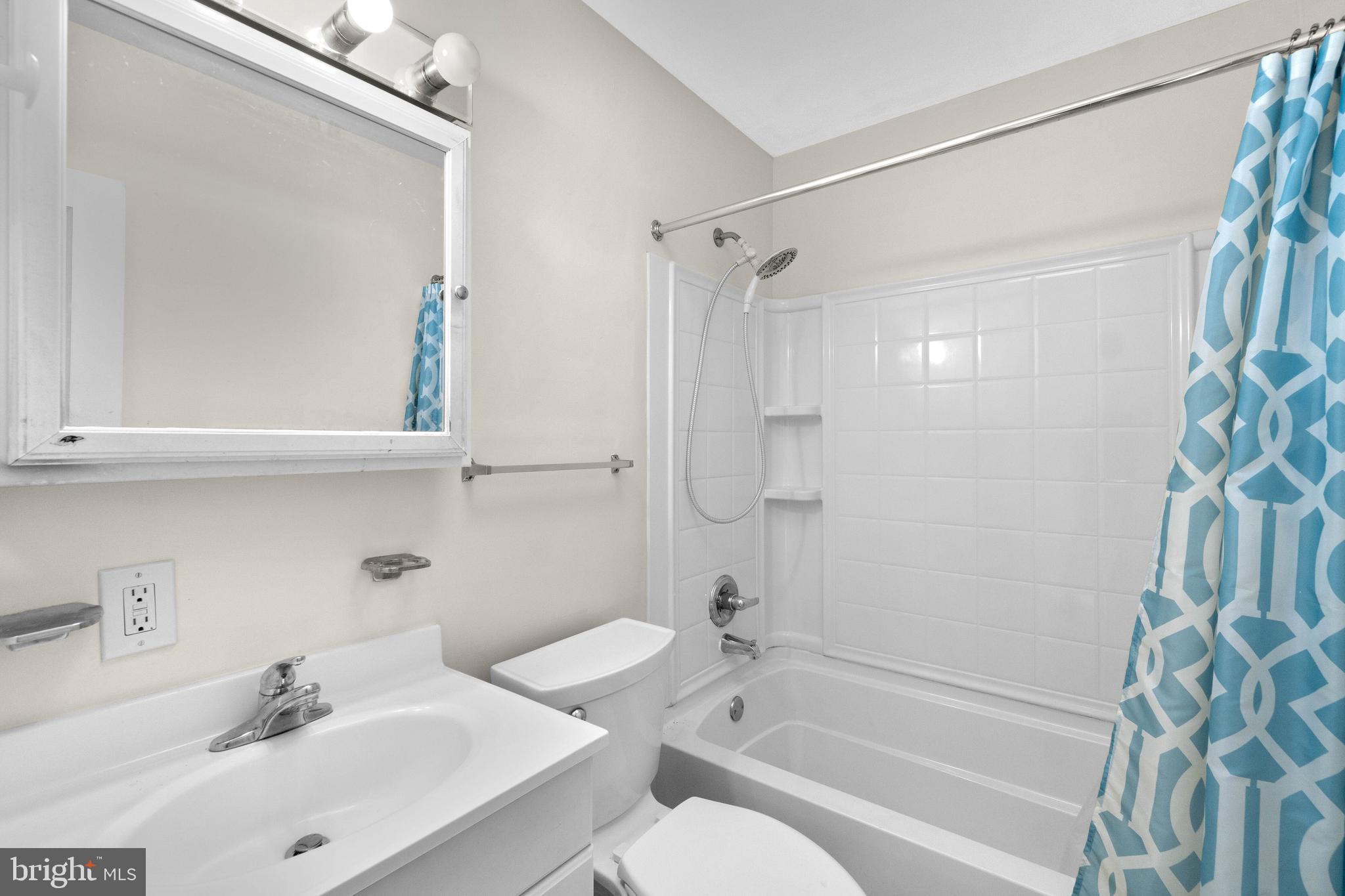 3421 Dunran Road Baltimore, MD 21222 - Photo 22 of 41 Bathroom 1