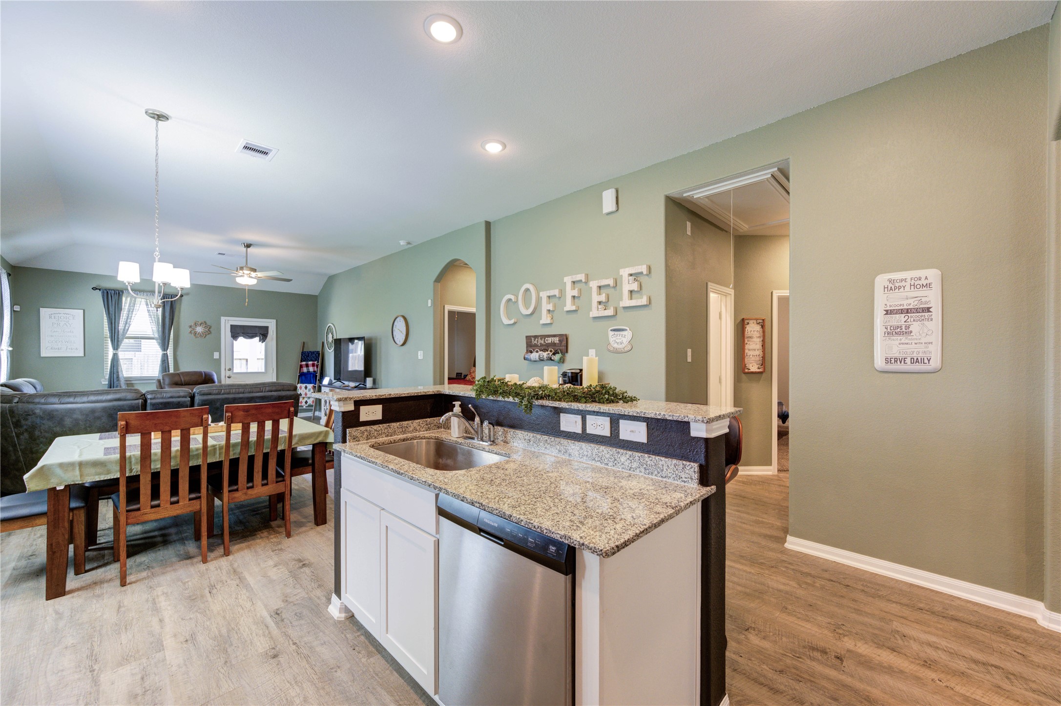 742 Brown Road Dayton, TX 77535 - Photo 14 of 41 Gallery Image 14