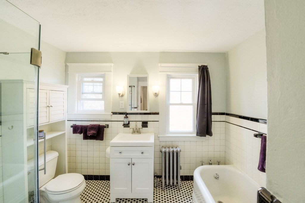 18 St Elmo Road Worcester, MA 01602 - Photo 19 of 28 Gallery Image 19