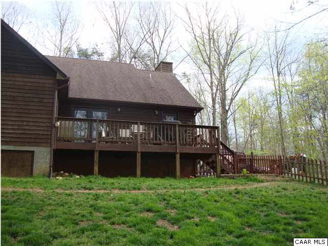 67 Farm Ridge Drive Ruckersville, VA 22968 - Photo 17 of 23 Nice back deck with wooded view