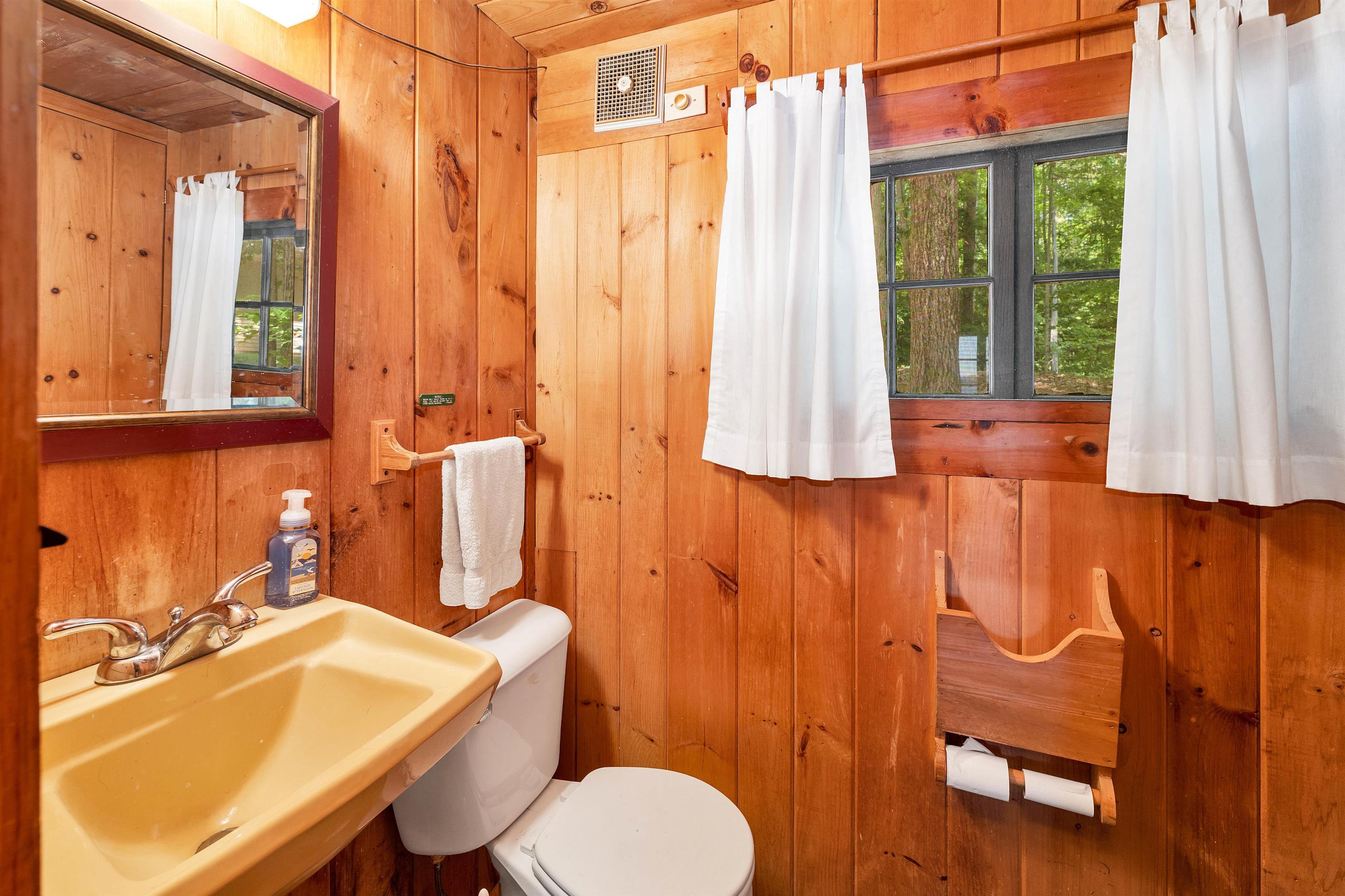 90 Bartlett Landing Road Moultonborough, NH 03254 - Photo 19 of 26