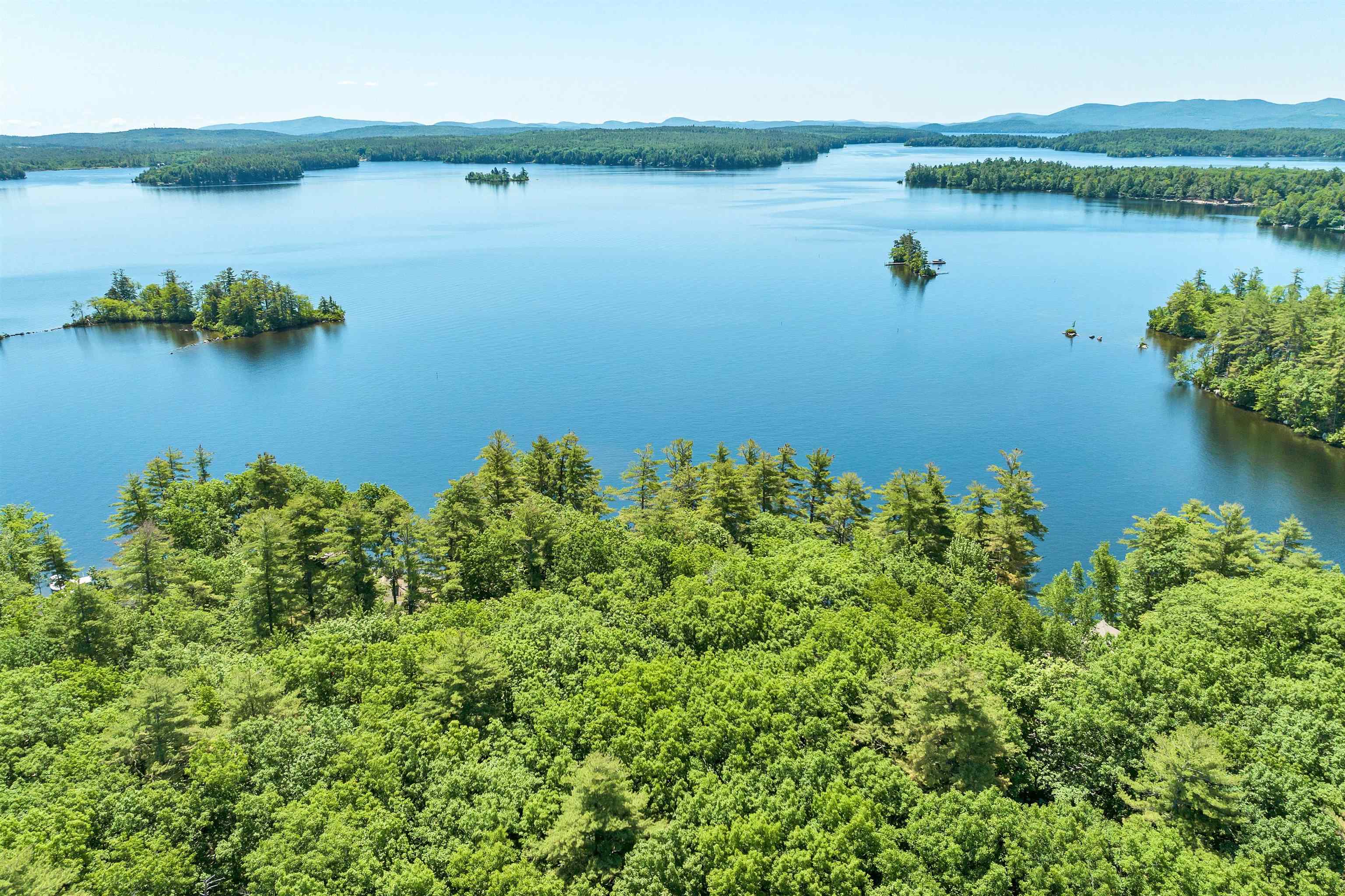 90 Bartlett Landing Road Moultonborough, NH 03254 - Photo 2 of 26