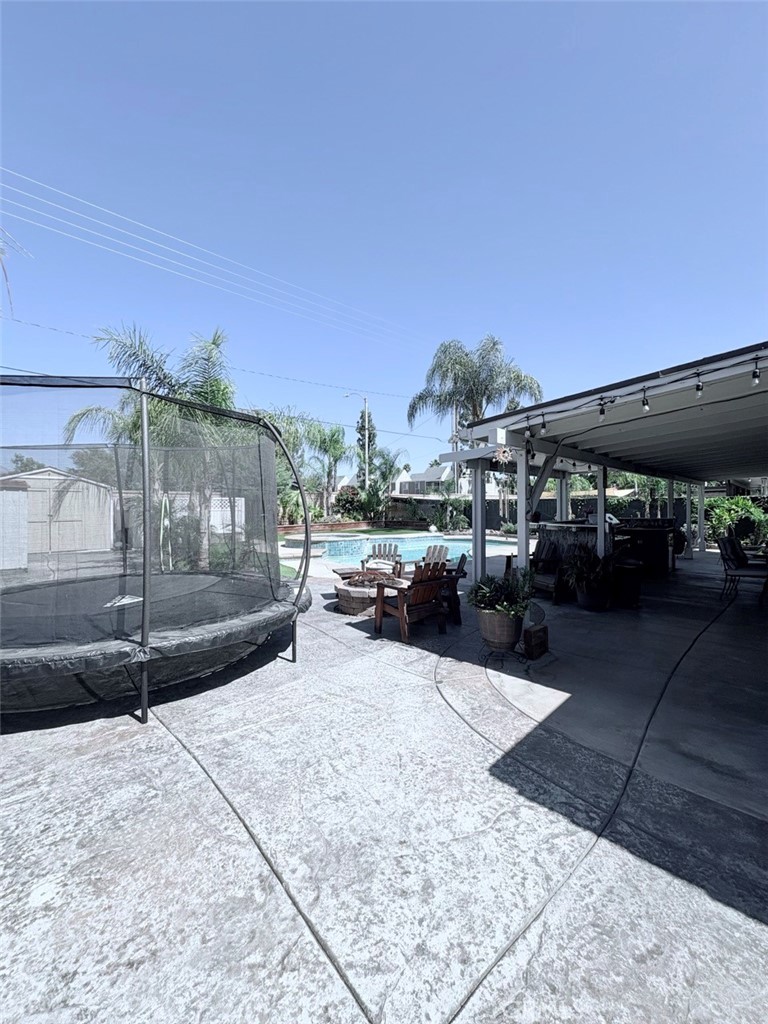 924 Aria Road Hemet, CA 92543 - Photo 6 of 40