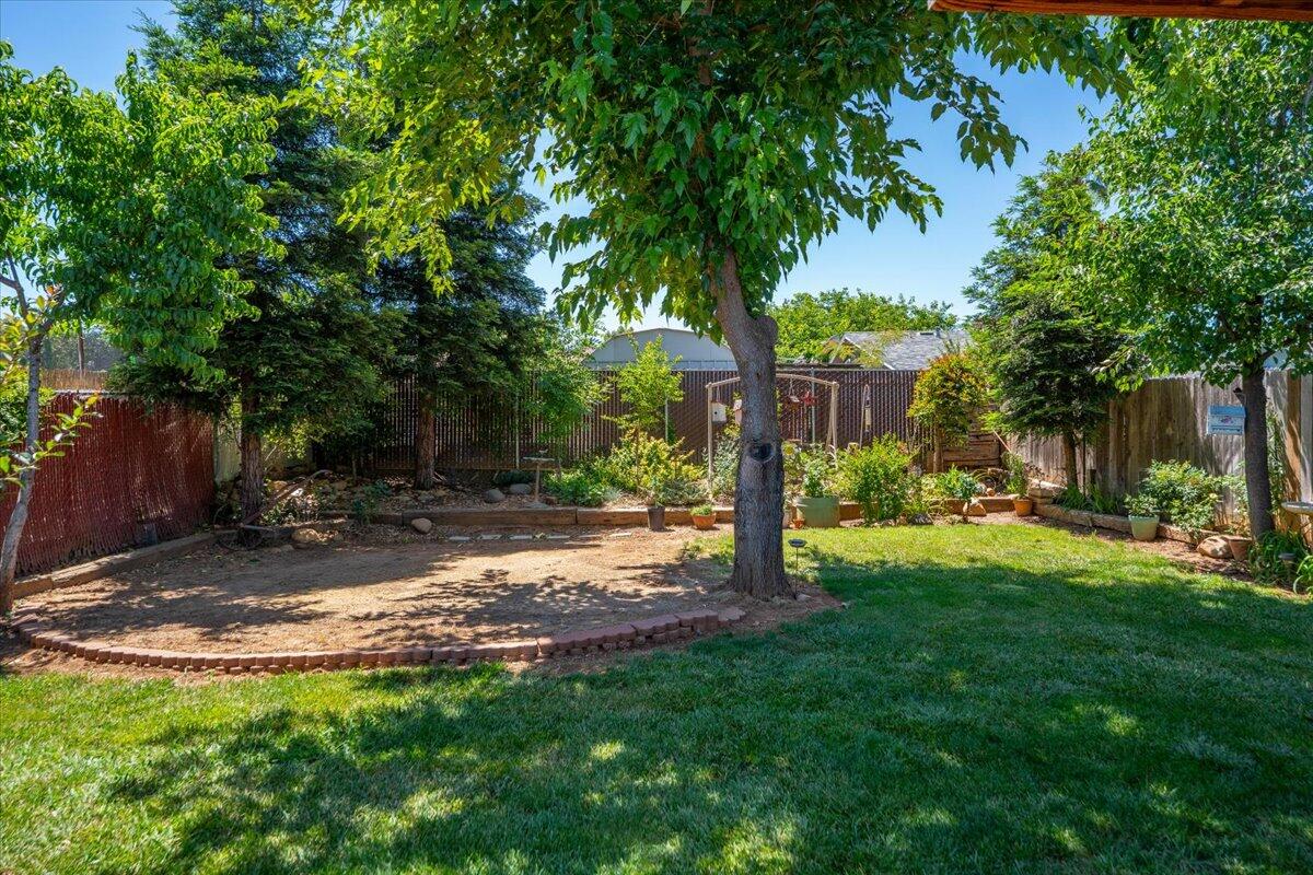 1980 Spruce Circle Anderson, CA 96007 - Photo 31 of 44 43-1980 Spruce St - E-25