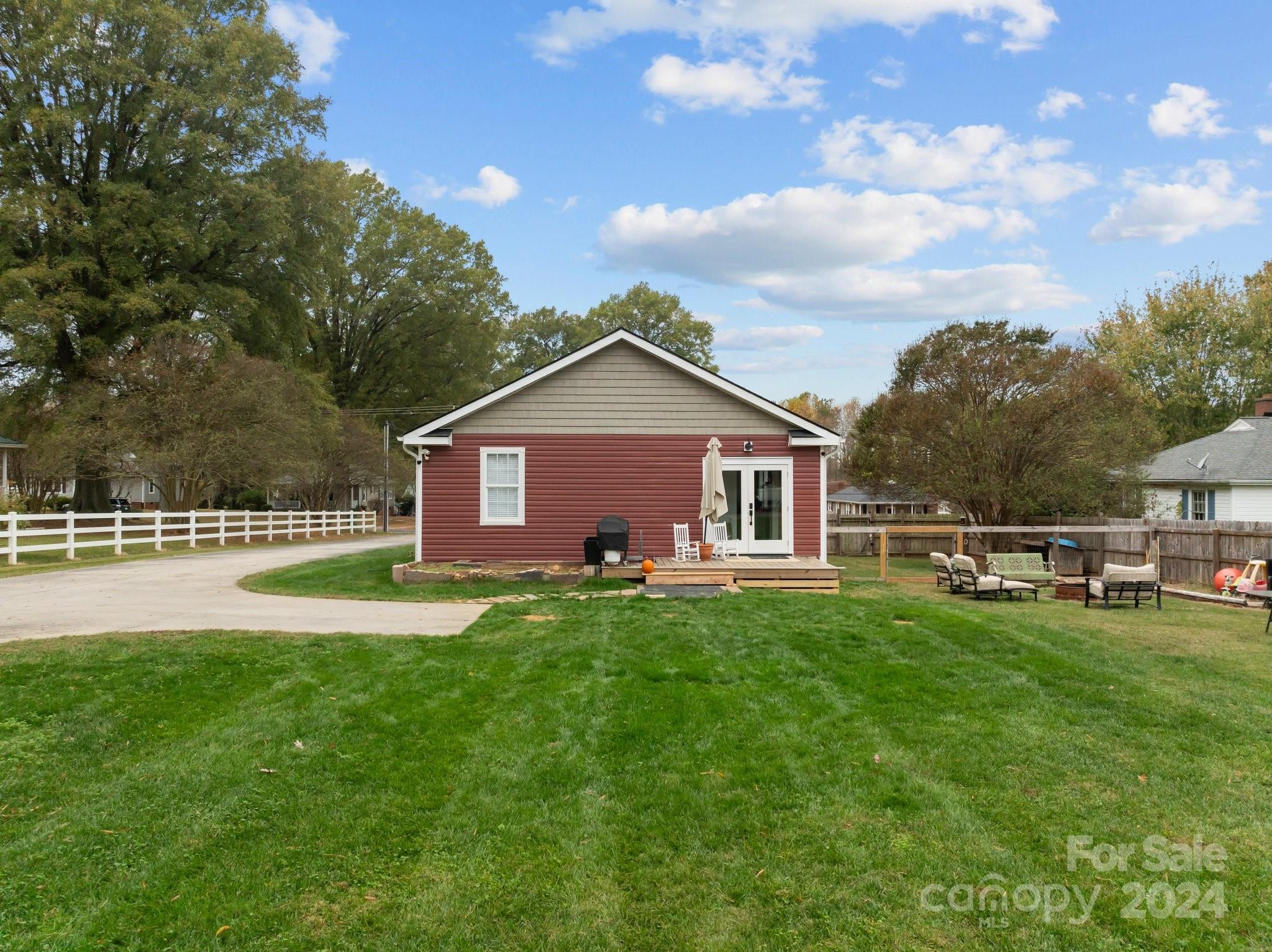 585 Dukeville Road Salisbury, NC 28146 - Photo 34 of 48 Gallery Image 34