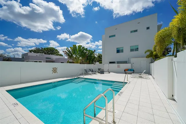 $1,495,000 | 626 Rawls Avenue, Unit 626, Sarasota, FL 34236