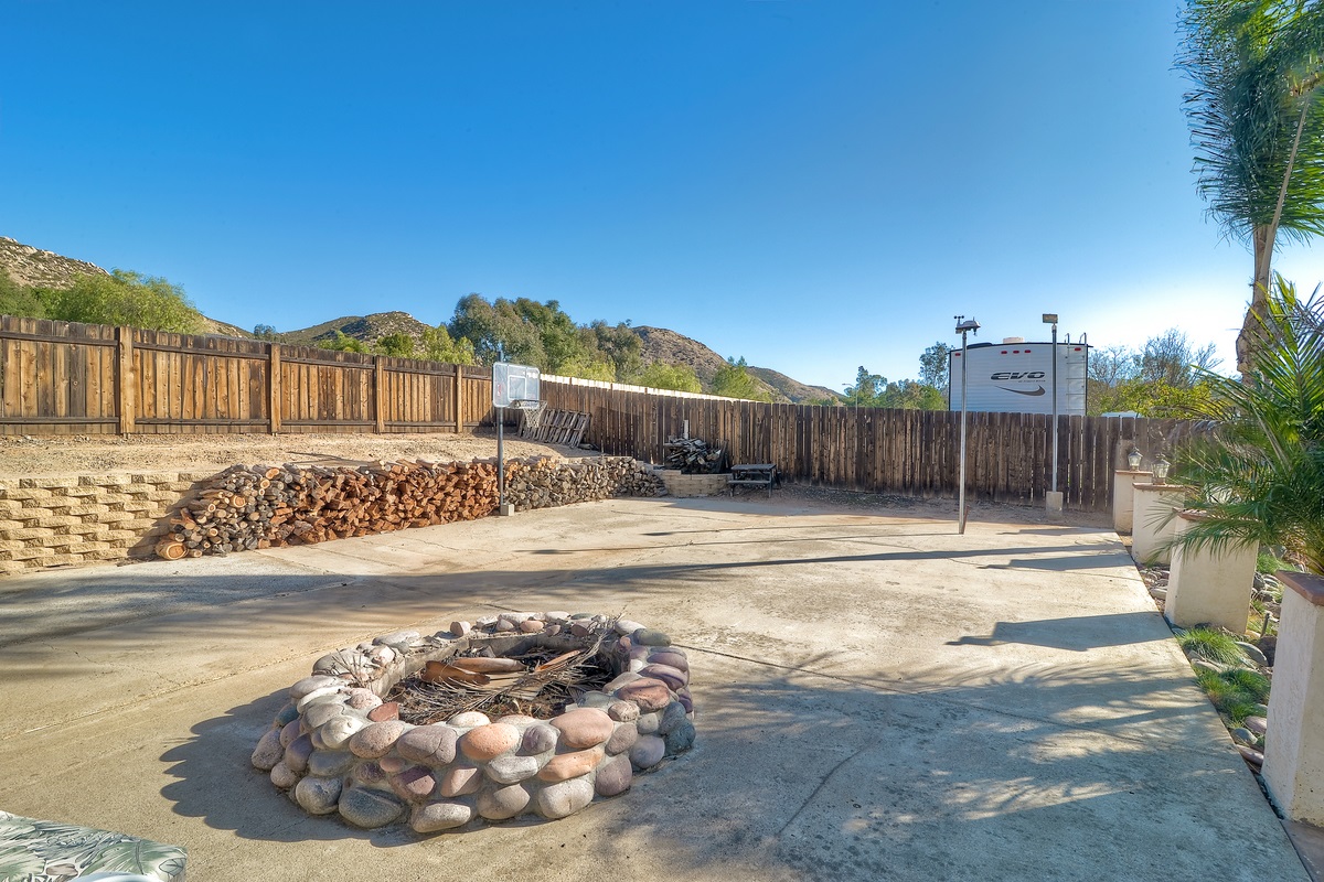 26066 Matlin Road Ramona, CA 92065 - Photo 22 of 25 outdoor fire pit