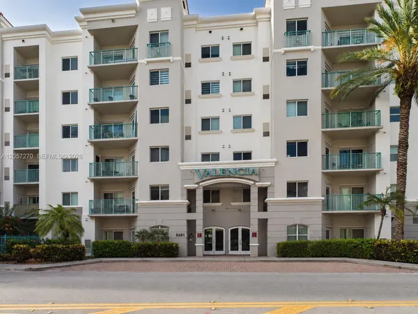 $2,100 | 6001 Southwest 70th Street, Unit 535, South Miami, FL 33143