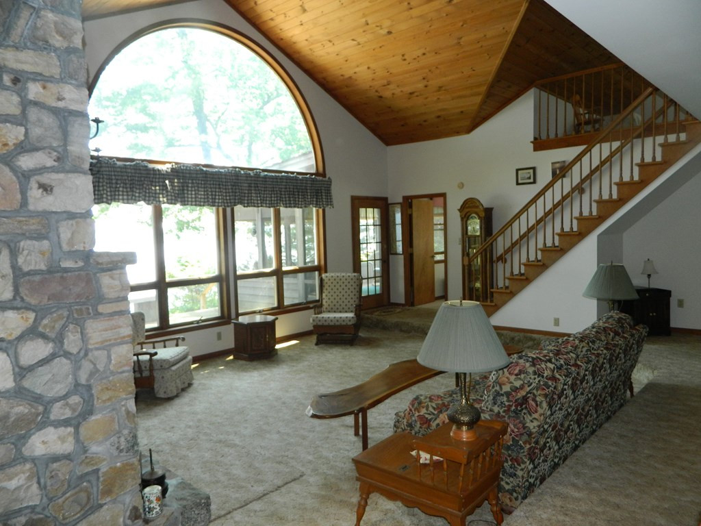 34 Wateredge Road Keeseville, NY 12944 - Photo 7 of 45 Gallery Image 7