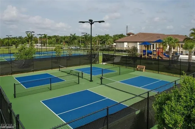 a view of a tennis court