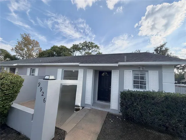 $1,850 | 9926 River Crest Court, Orlando, FL 32825