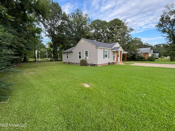 $120,000 | 265 Lamar Street, Durant, MS 39063
