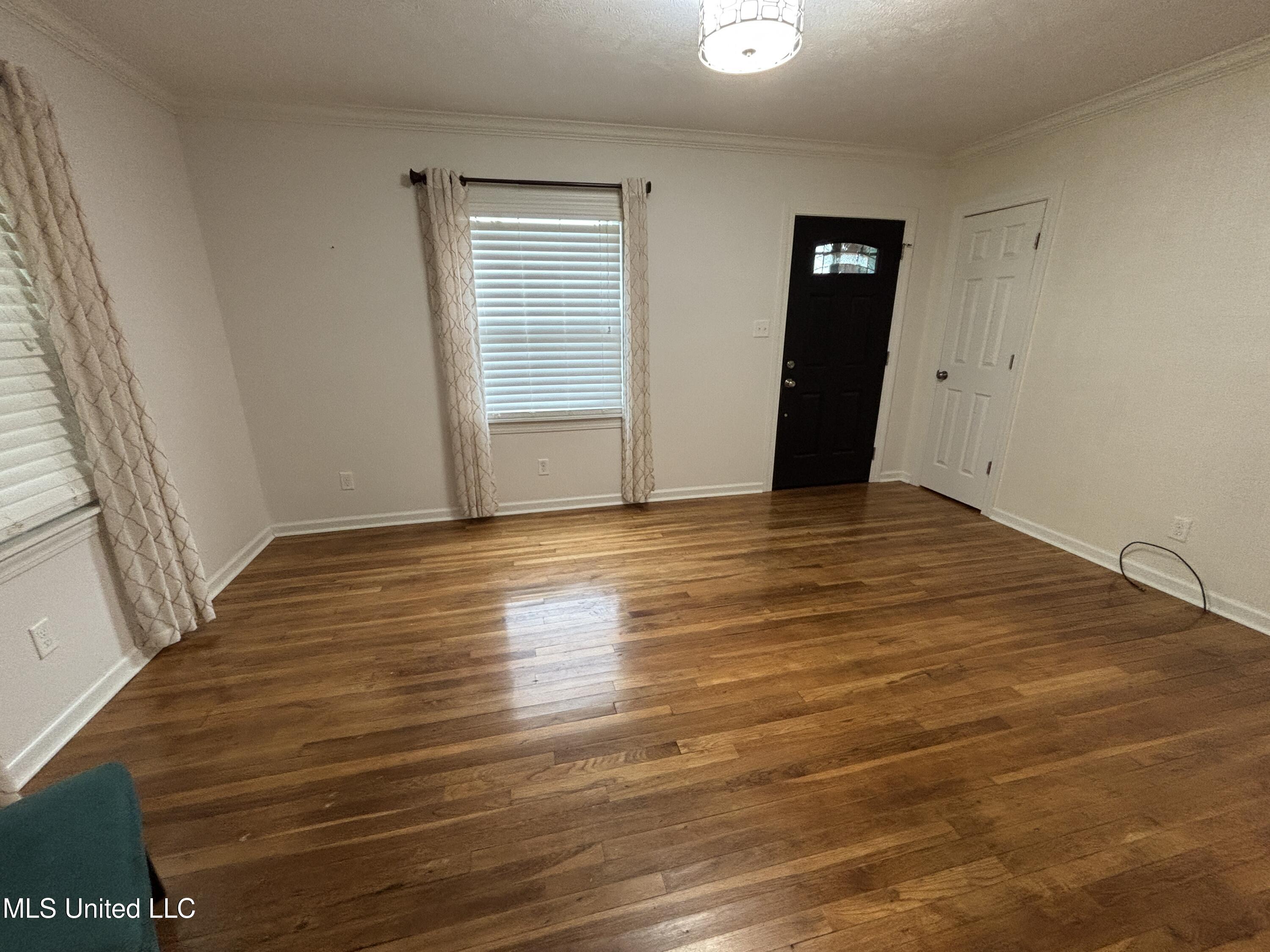 265 Lamar Street Durant, MS 39063 - Photo 9 of 41 IMG_4206