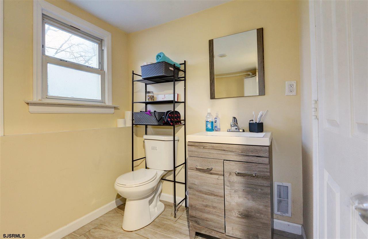 122 Devon Road Somers Point, NJ 08244 - Photo 11 of 17 Gallery Image 11