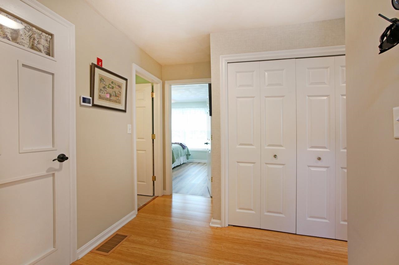 8 Royal Lane, Unit 22 Raymond, NH 03077 - Photo 9 of 60