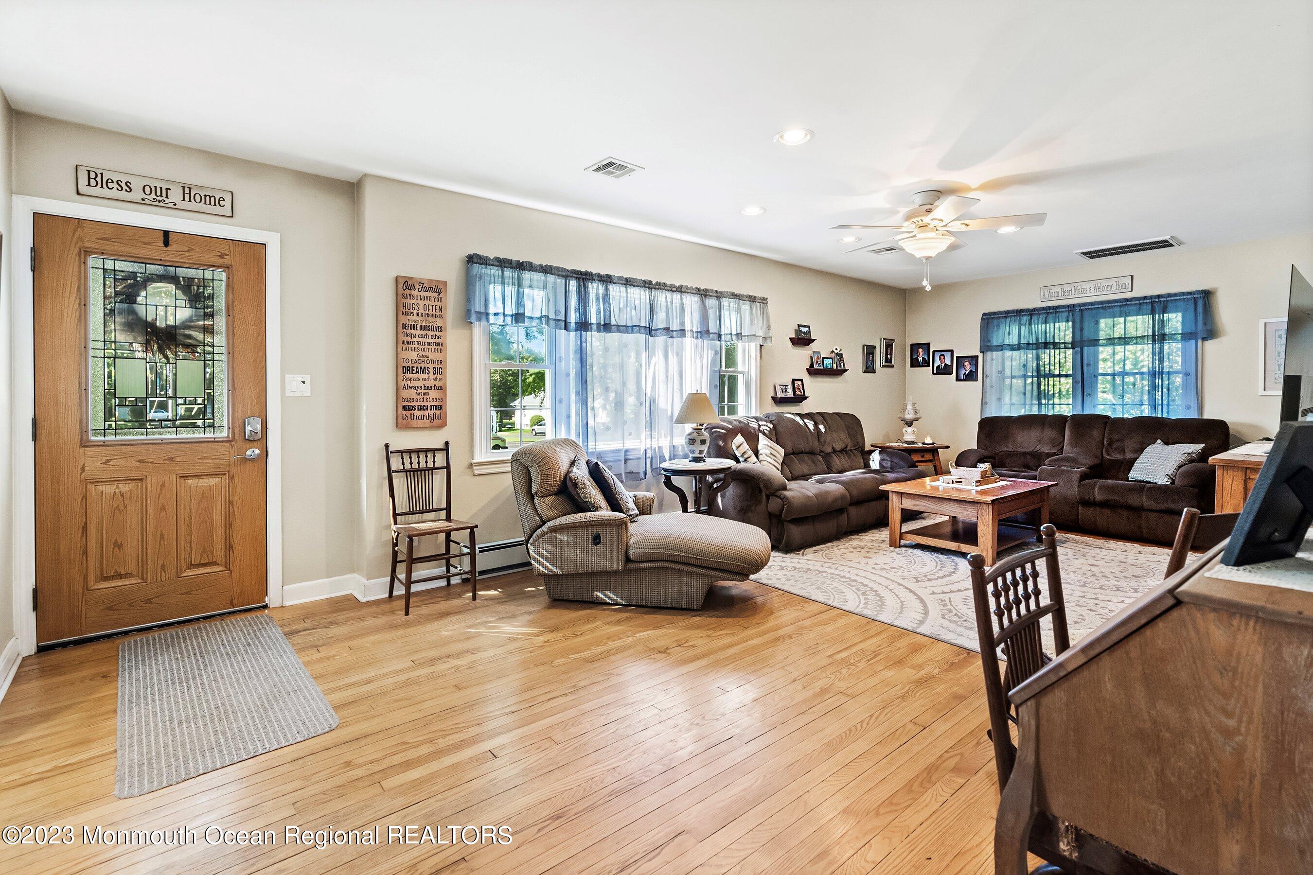 154 Adelphia Road Farmingdale, NJ 07727 - Photo 6 of 34 06-Foyer to Family