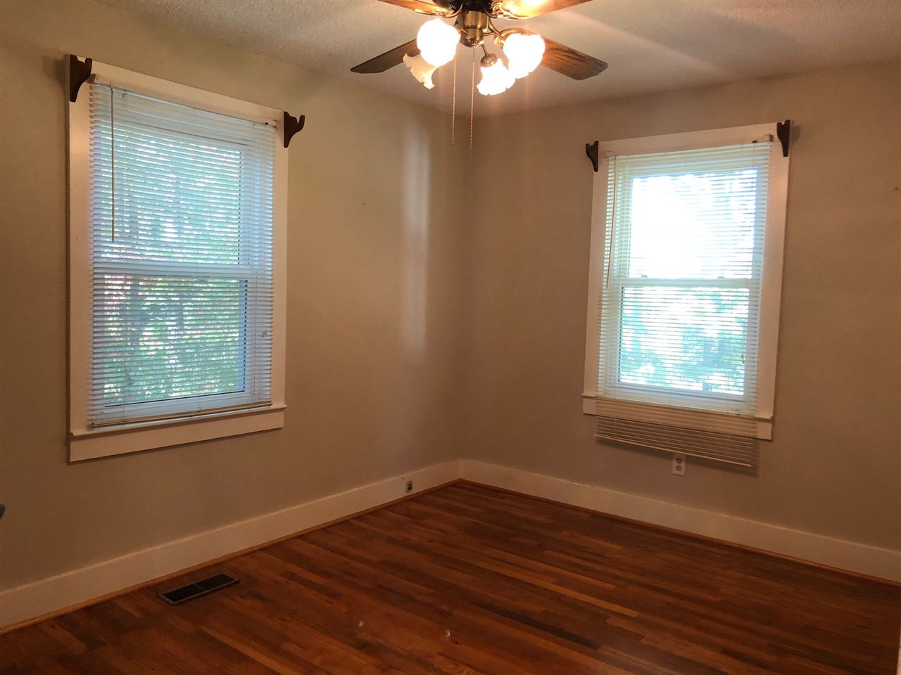 213 Redland Road Landrum, SC 29356 - Photo 17 of 19