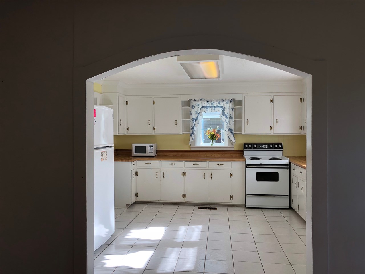 213 Redland Road Landrum, SC 29356 - Photo 4 of 19