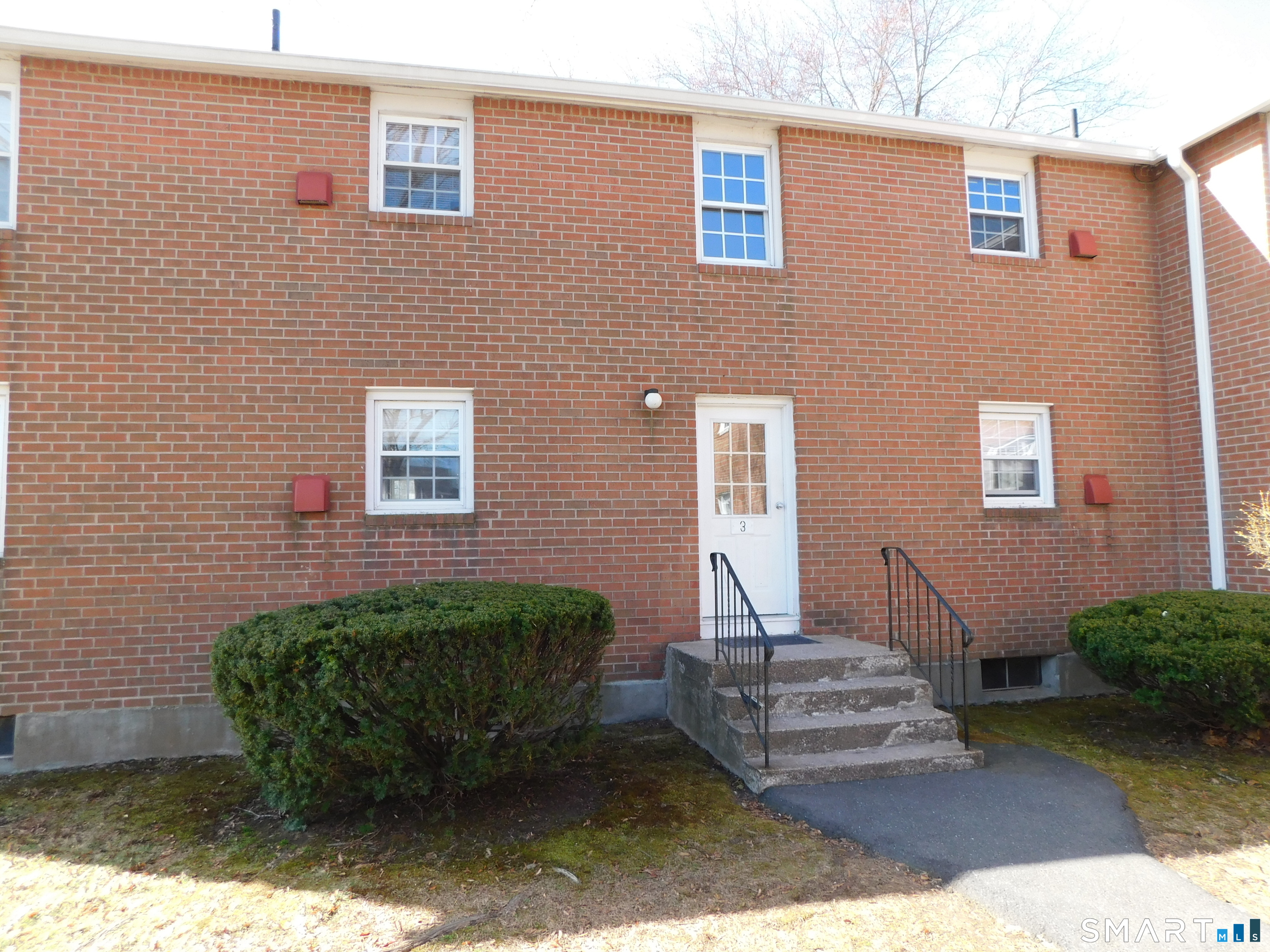 2 Brickyard Road, Unit 3C Farmington, CT 06032 - Photo 3 of 14