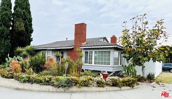 $4,700 | 2903 West Carson Street, Torrance, CA 90503
