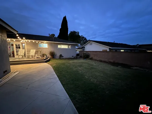 $4,700 | 2903 West Carson Street, Torrance, CA 90503