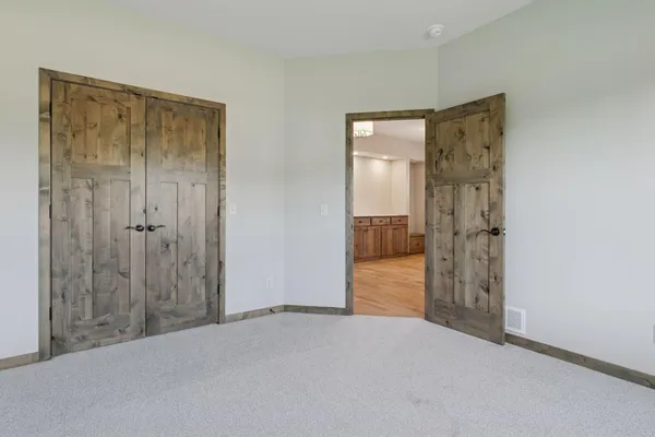 $625,500 | 109 Vista Way, Waconia, MN 55387