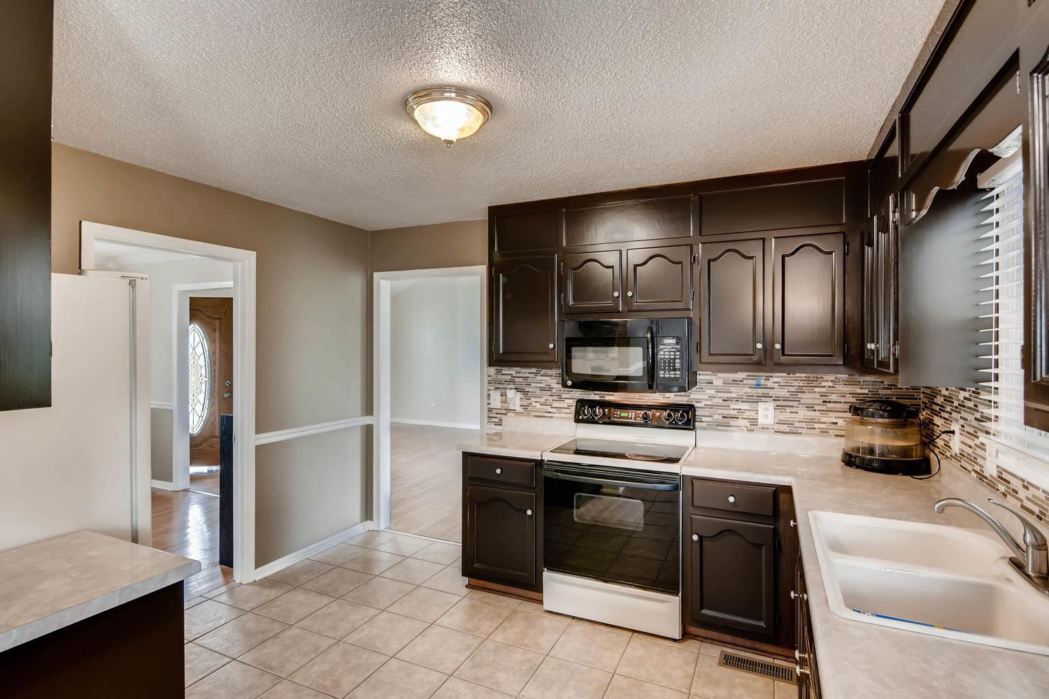 1044 Cliff White Road Columbia, TN 38401 - Photo 13 of 29 Gallery Image 13