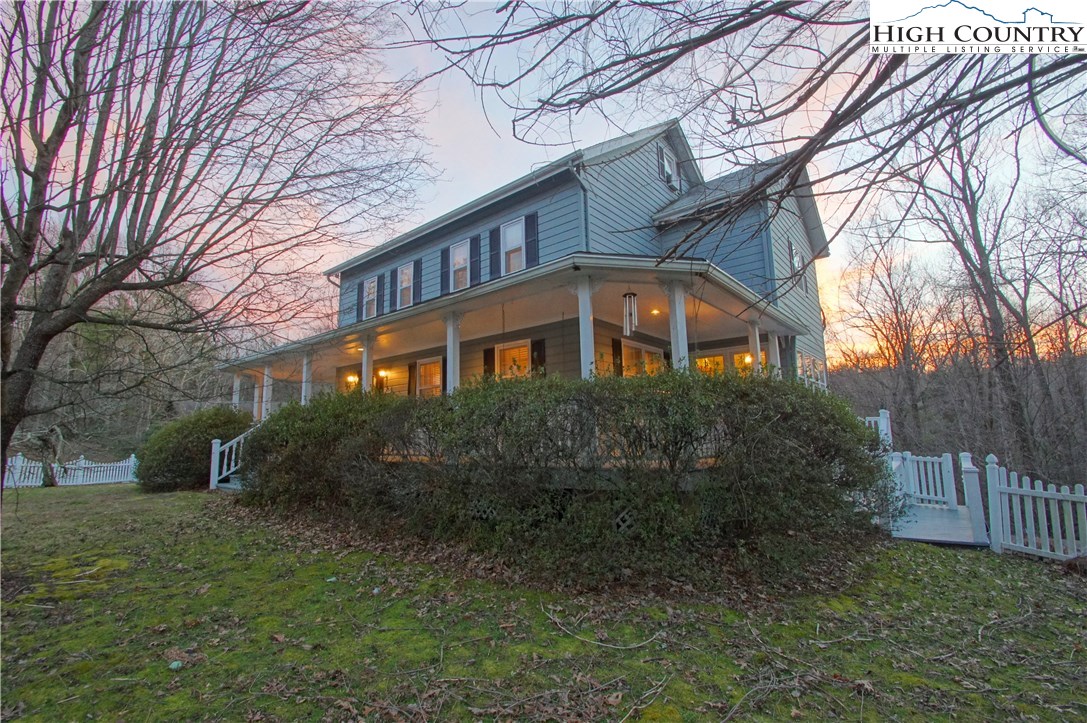 331 Fawn Drive Boone, NC 28607 - Photo 3 of 44 Gallery Image 3