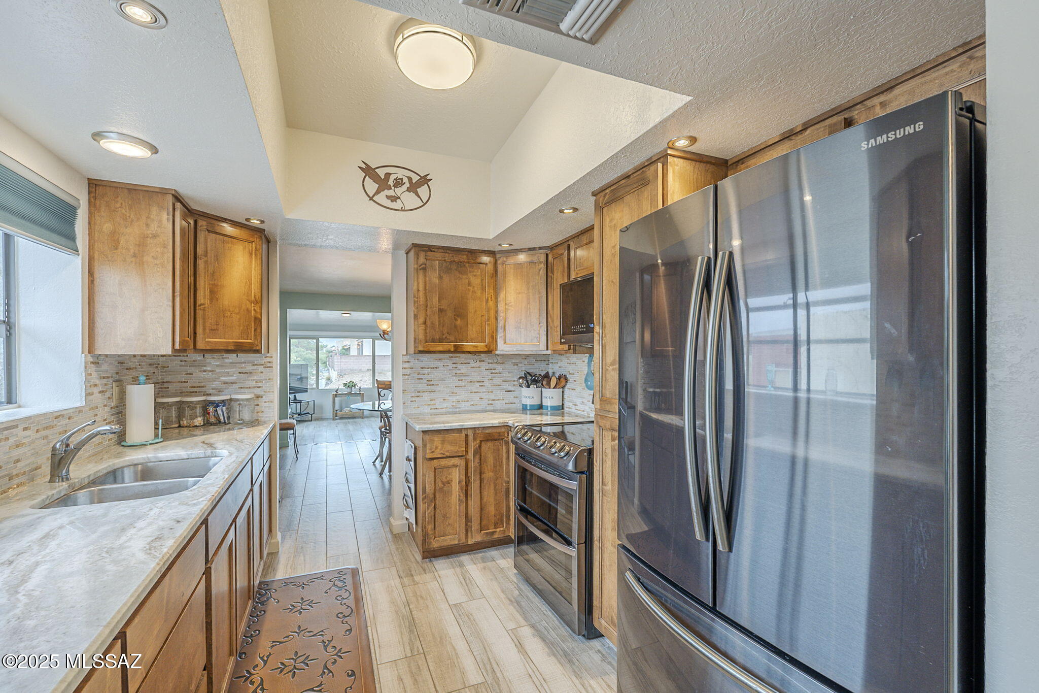 385 West Rio-Santa Cruz Green Valley, AZ 85614 - Photo 15 of 29 Gallery Image 15