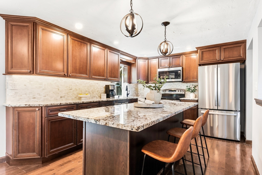 41 William Kelley Road Stoughton, MA 02072 - Photo 8 of 21