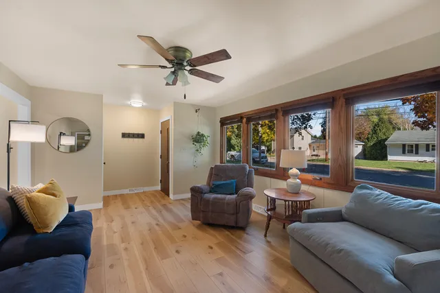 $310,000 | 1516 Center Street, Watertown, WI 53098