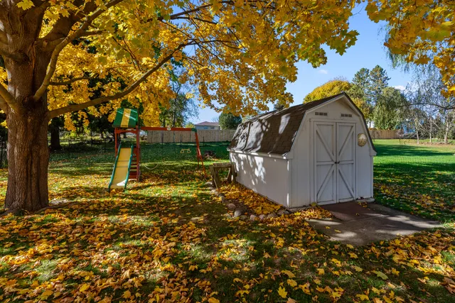 $310,000 | 1516 Center Street, Watertown, WI 53098