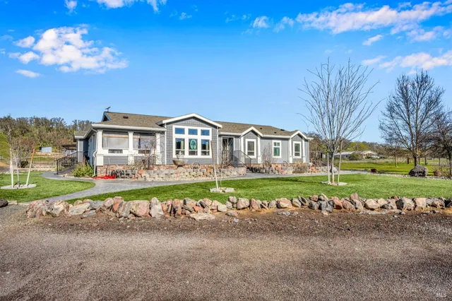 $849,900 | 17432 Sendero Way, Lower Lake, CA 95457