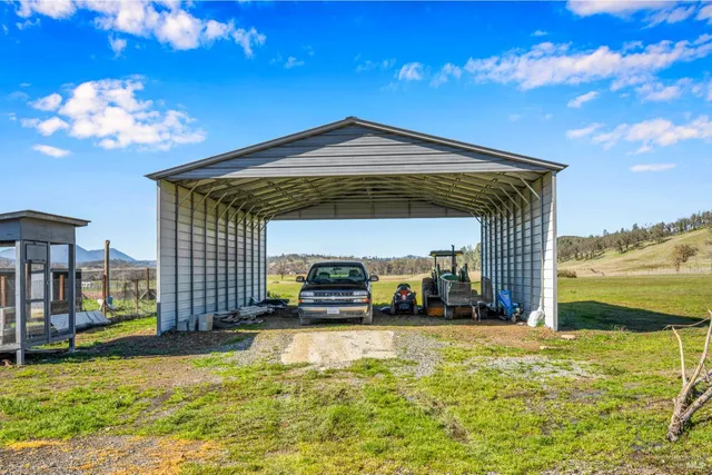 $849,900 | 17432 Sendero Way, Lower Lake, CA 95457