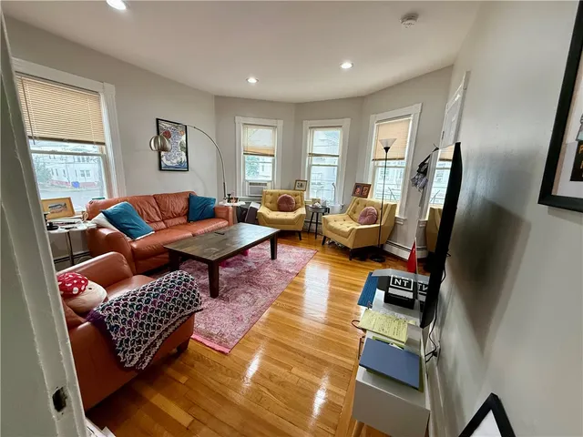 $1,850 | 57 Robin Street, Unit 1, Providence, RI 02908