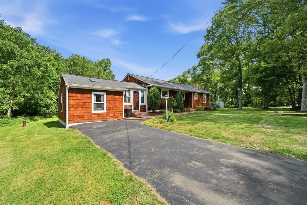126 Putnam Hill Road Sutton, MA 01590 - Photo 28 of 32