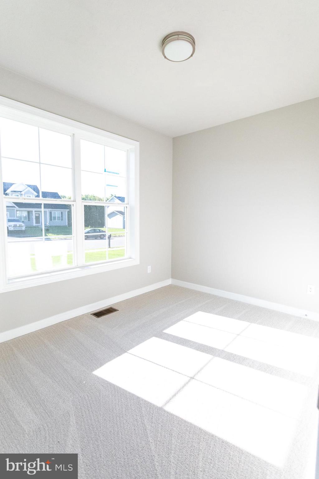 209 Kinneman Road, Unit 27 Abbottstown, PA 17301 - Photo 4 of 35 All photos are of a similar model